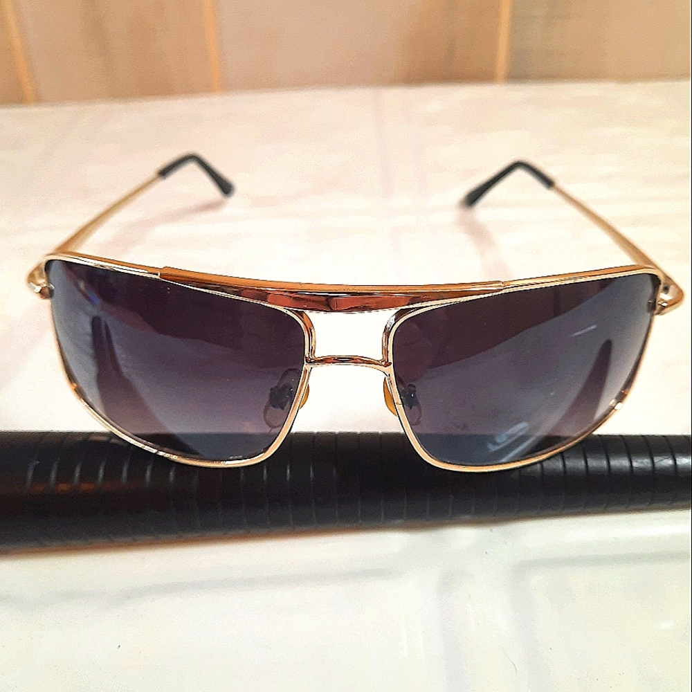 Silver Rockstar Sunglasses 😎